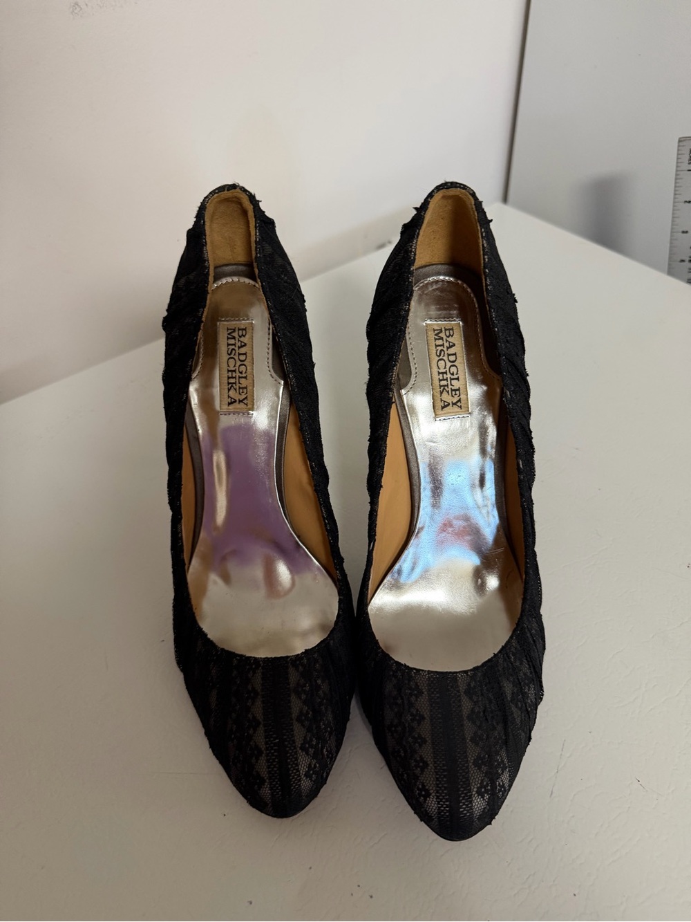 Badgley Mischka Black Lace Pointed Pumps with Metallic Insole